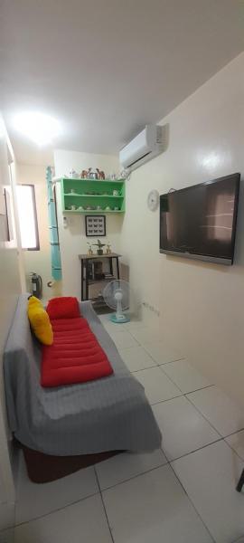 Joh's Haven -Cozy Furnished Condo at East Residences